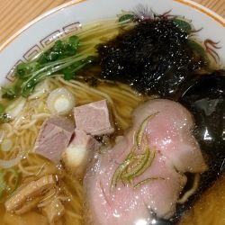 あら炊き支那そば(白醤油)850円税込