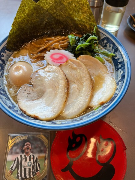 「特製らーめん」@麺彩房 中野本店の写真