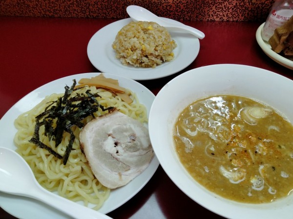 「味噌つけ麺＋半チャーハン」@柏龍の写真