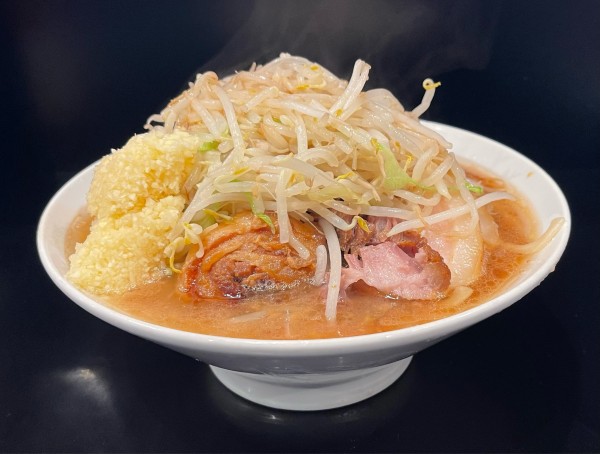 「小らーめん豚4枚(ニンニクマシ、ヤサイマシ、カラメ)」@豚風。の写真