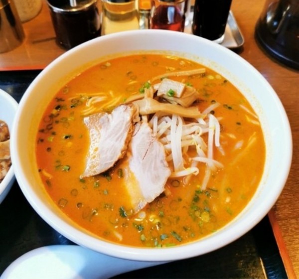 「カレー担々麺」@四川亭の写真