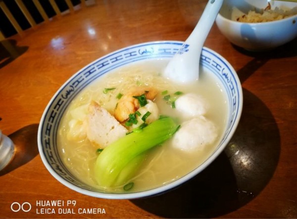 「香港式雲呑麺」@新記 三宿本店の写真