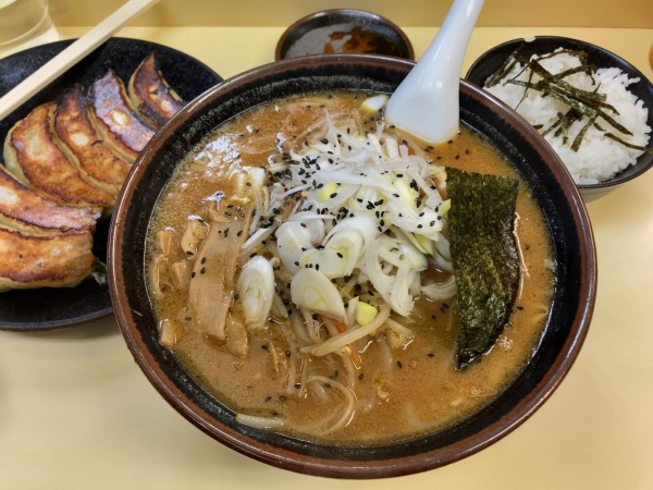 「味噌ラーメン」@手もみらーめん 十八番の写真