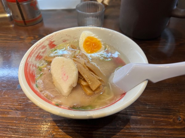 「味彩塩拉麺2/3」@函館麺厨房あじさい 紅店の写真