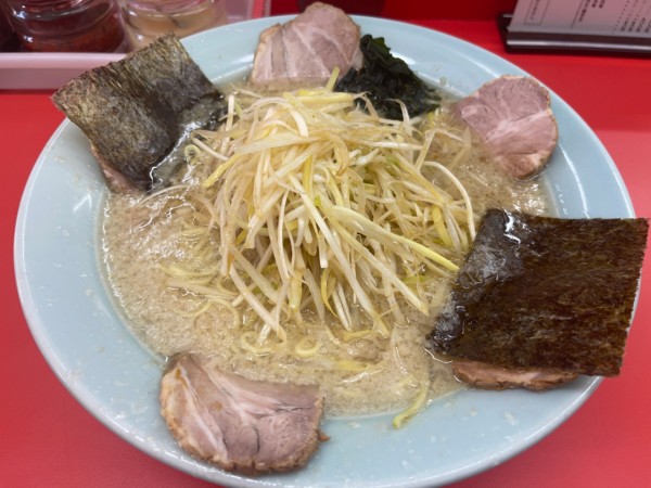 「ネギチャーシュー麺  中盛」@ラーメンショップ 丸ヶ崎店の写真