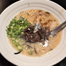 ぽんこつらーめん