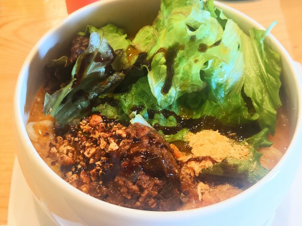 「担々麺」@鶏白湯麺 蔭山 高田馬場店の写真