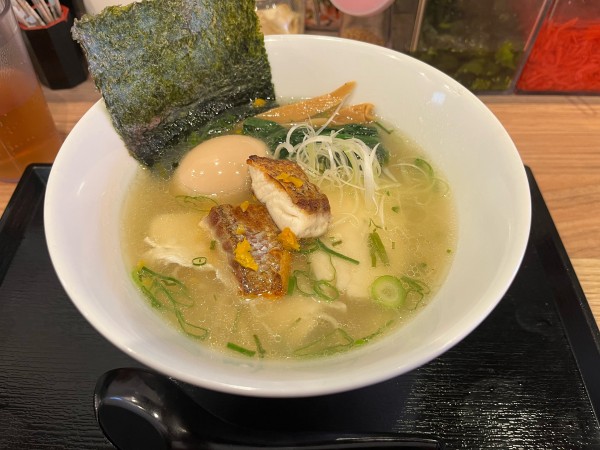 「鯛らあめん 980円」@ラーメンとんぼの写真