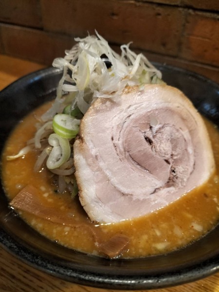 「辛味噌ラーメン￥1000」@麺処 花田 上野店の写真