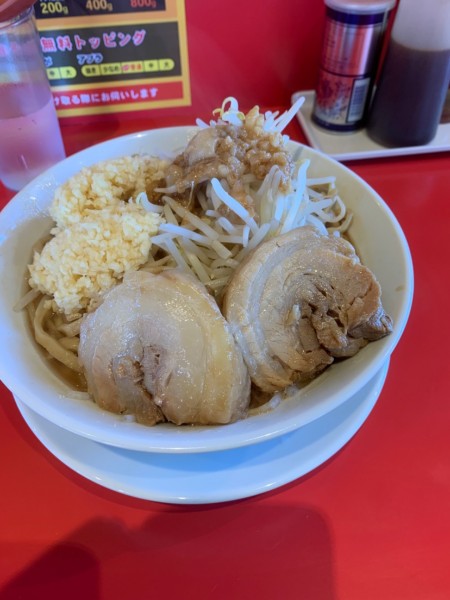 「ラーメン（極太麺）＋豚1枚」@ボディブローの写真