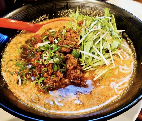 「四川担々麺」@四川担々麺 金満軒の写真