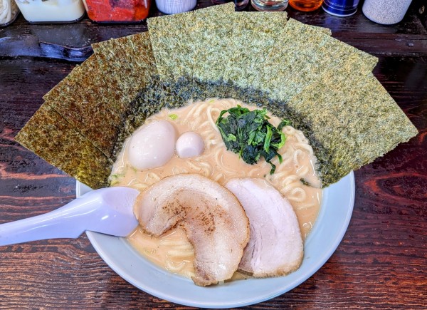 「魂心ラーメン(醤油)大盛り」@横浜家系ラーメン さくら魂心家の写真
