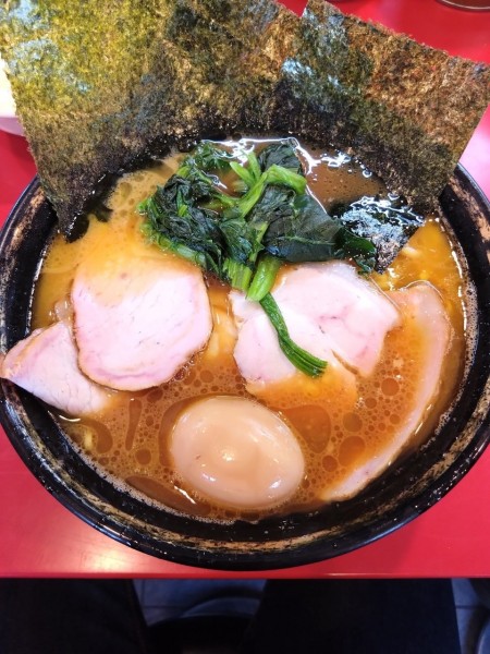「中盛チャーシューメン」@家系総本山 ラーメン吉村家の写真