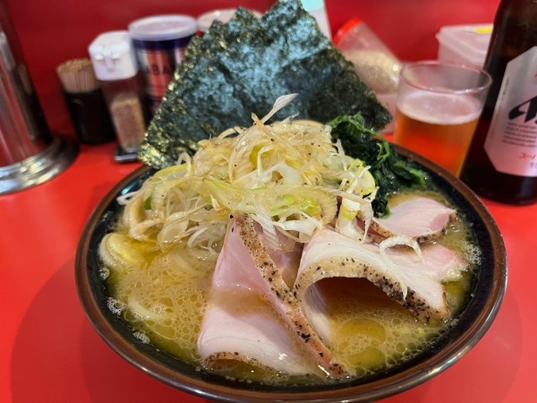 「特製ラーメン」@どんとこい家の写真