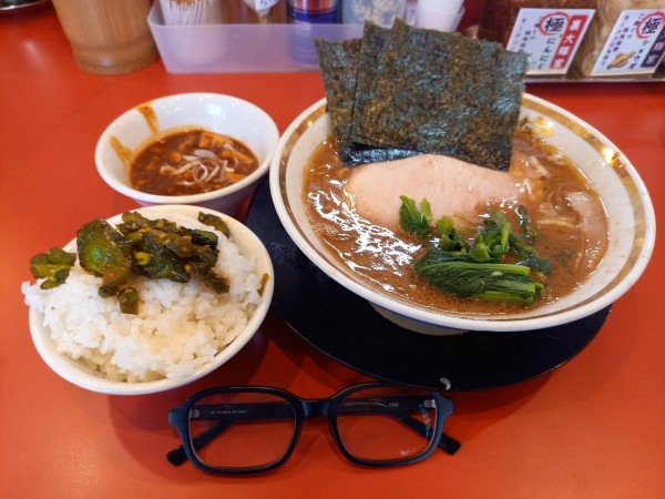 「ラーメン」@家系ラーメン 裏大輝家 青物横丁店の写真