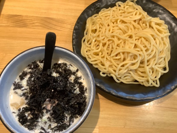 「岩のりつけ麺　塩　中盛」@つけ麺 ががちゃい 中山店の写真