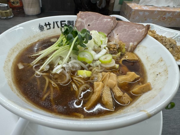 「サバ醤油ラーメン」@サバ6製麺所 藤沢柄沢店の写真