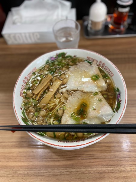 「中華そば大盛背脂マシ」@中華そば しんたくの写真