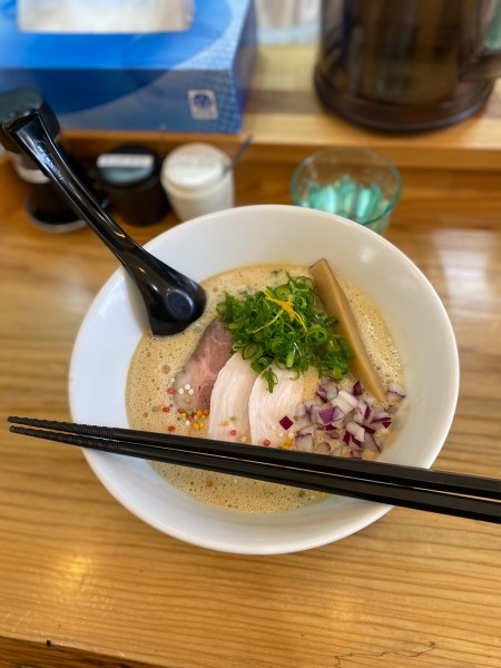 「鶏泡焼きアゴらあめん醤油」@鶏泡そば 草戸ベースの写真