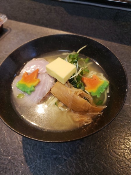 「鯛塩バターラーメン(追い飯付き)」@なんか喰ぃ亭の写真