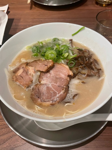 「豚骨ラーメン」@麺の坊 砦の写真