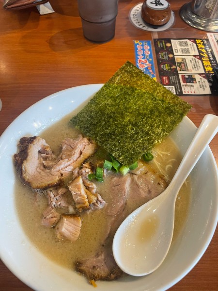 「豚骨ラーメン」@らーめん専門店 小川 町田小山本店の写真