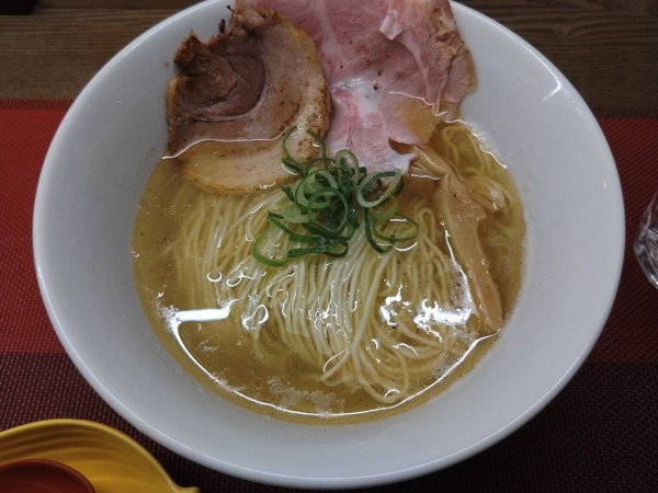 「塩ラーメン」@麺LOUISの写真
