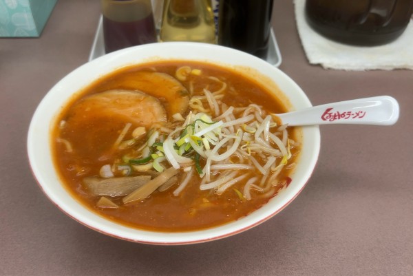 「辛々ラーメン」@くるまやラーメン おゆみ店の写真
