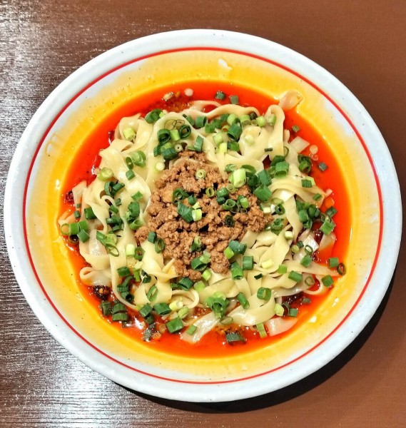 「汁なし担々麺 950円」@ネワ屋の写真