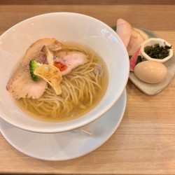 特製中華そば 塩（1250円）