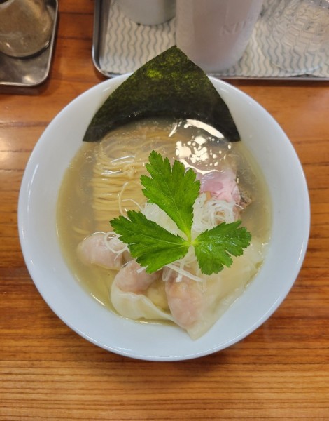 「海老わんたん蛤塩そば」@アメノオトの写真