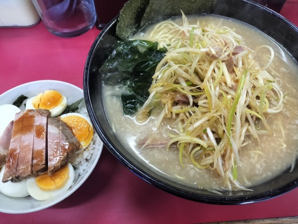 「ネギラーメンセット大盛りチャー玉丼」@ラーメンショップ 大師店の写真