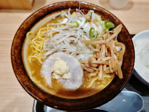 「味噌ラーメン」@舎鈴 入間店の写真