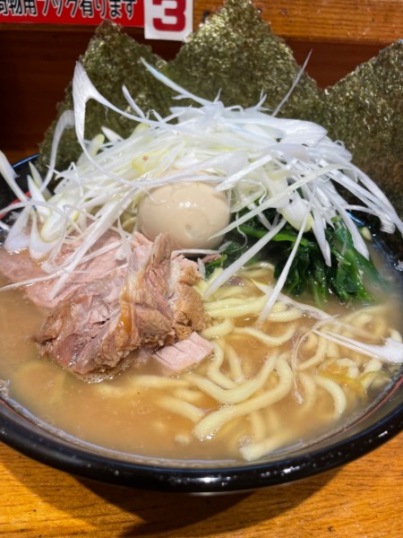 「ネギラーメン中盛」@横浜家系ラーメン 大将家の写真