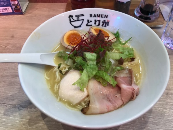 「鶏濃めん塩 900円＋クーポン味玉」@RAMEN 鶏雅の写真