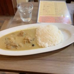 タイグリーンカレー　880円