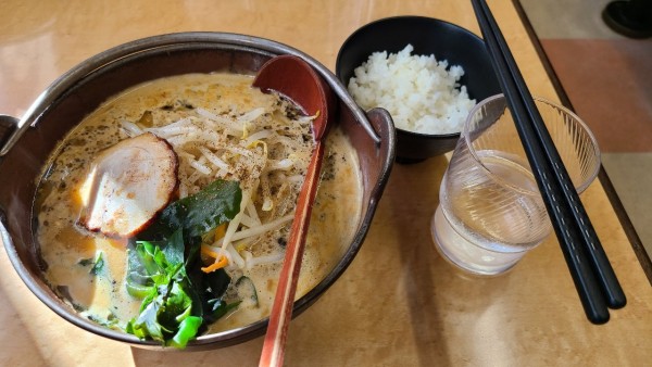「鉄鍋味噌ラーメン」@あじ平 野田店の写真