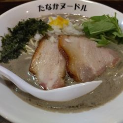 タナニボラーメン