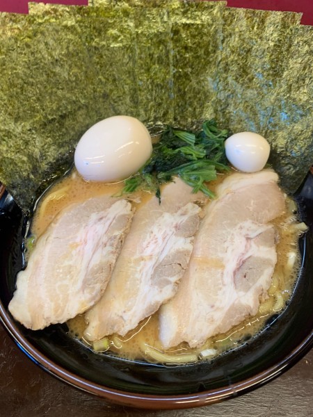 「とんこつ特製醤油」@豚とことんの写真