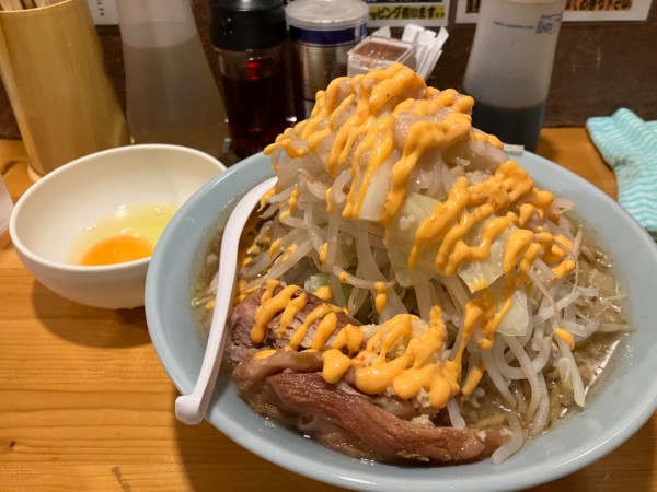 「ラーメン＋生卵」@ラーメン慶次郎 本店の写真