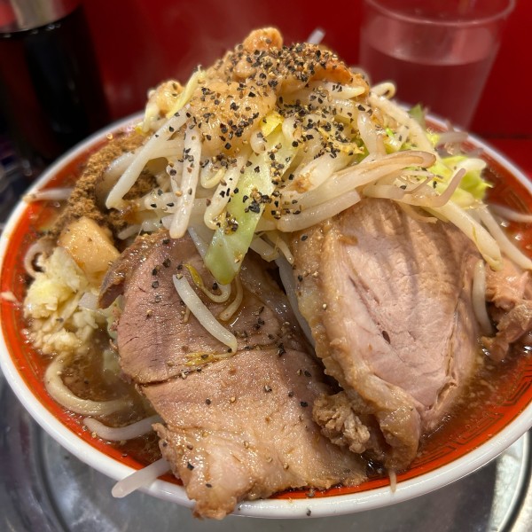 「小ラーメン850円　全増し　削り節」@ラーメンタロー 五反田の陣の写真