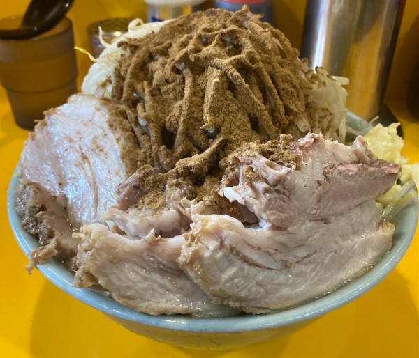 「小ラーメン＋豚増し＋おさかな天国」@ラーメン二郎 八王子野猿街道店2の写真