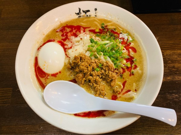 「濃厚味噌担々麺＋味玉」@ラーメン堂 極の写真