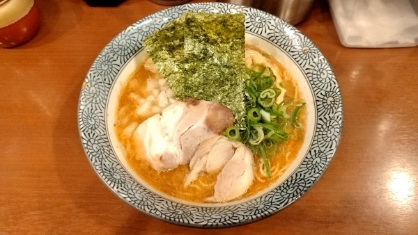 「濃厚煮干し鶏そば_950円 ※クーポン使用」@青山煮干しラーメン ハレルヤの写真