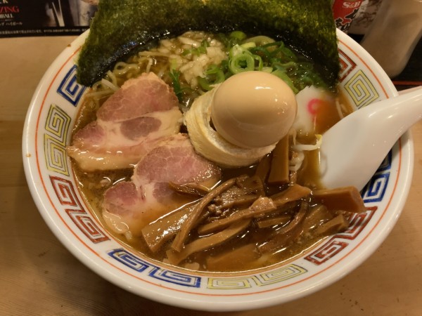「醤油ラーメン」@鳥よしの写真