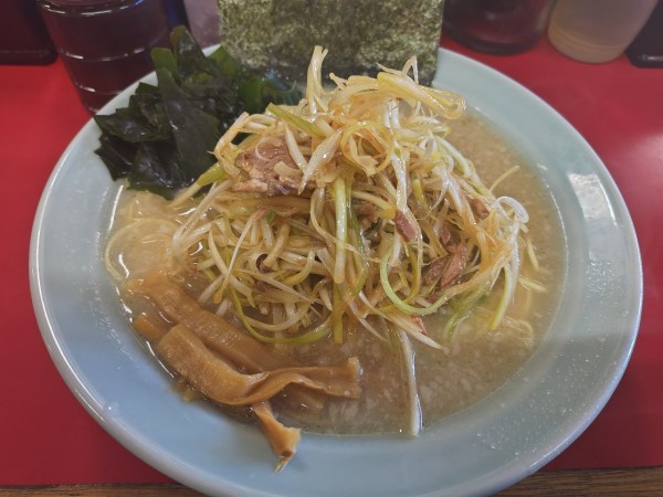 「塩ラーメン➕ネギ」@ラーメンショップ 大師店の写真