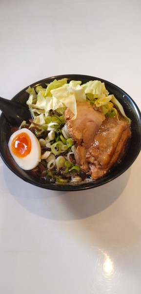 「熊本全部入りﾗｰﾒﾝ＋替え玉」@熊本ラーメン 麺王の写真