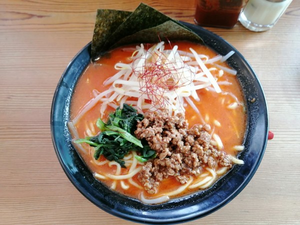 「家系辛味噌ラーメン（大盛）」@横浜家系ラーメン 若草家 春日井店の写真