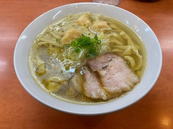 「海老ワンタン麺　大盛」@日陰の写真