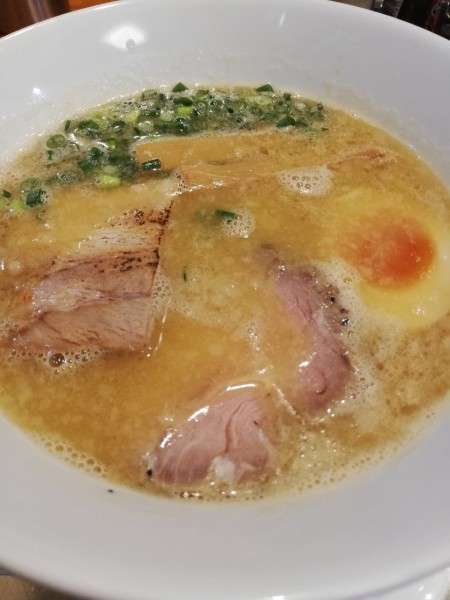 「豚鶏醤油」@川岸ボンゾNOODLESの写真